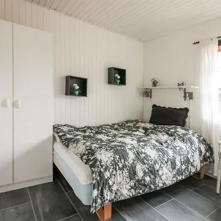 Loke - 300m From The Sea By Interhome * Neksø